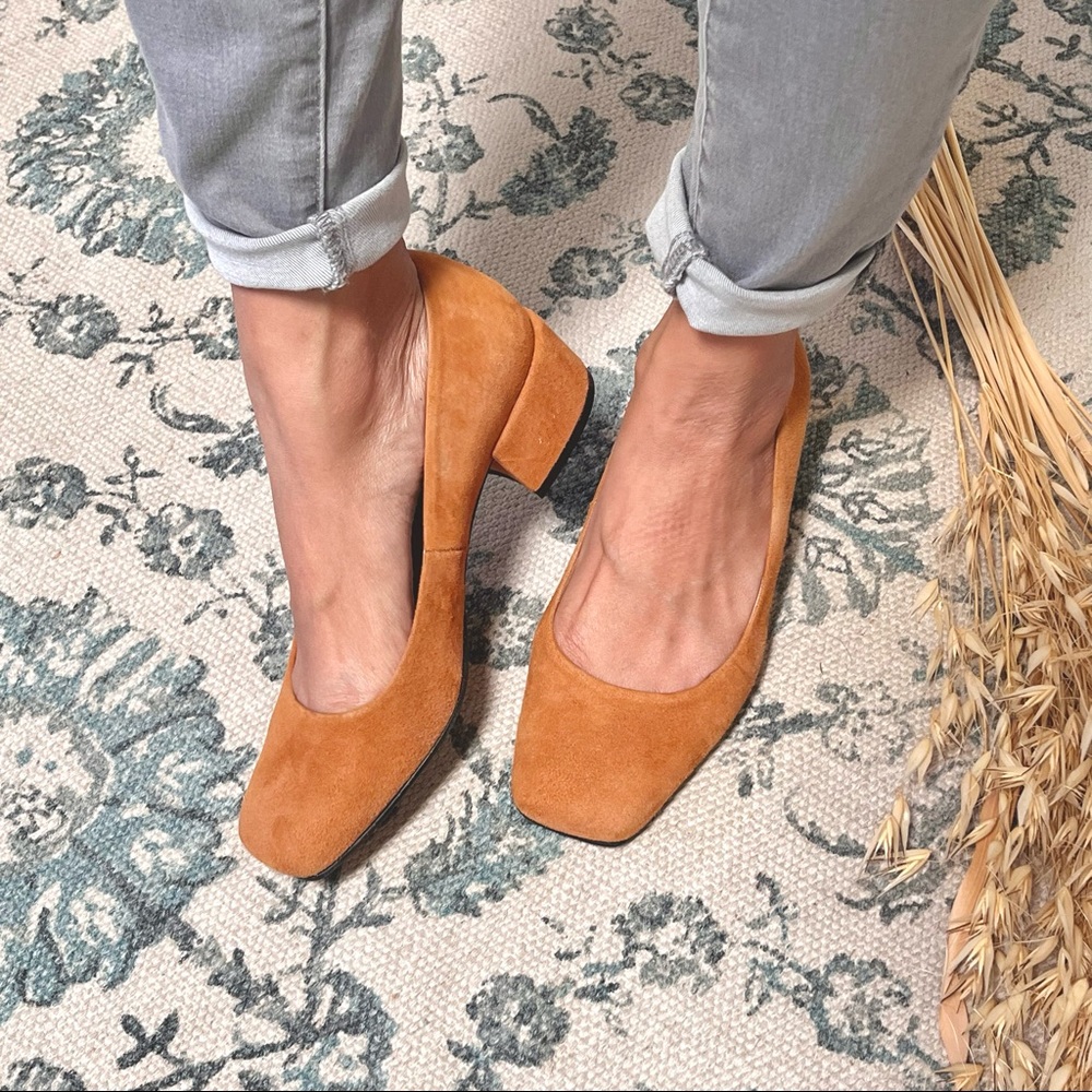 ❌SOLD❌ Farylrobin Tan Suede Leather Heeled Flats
